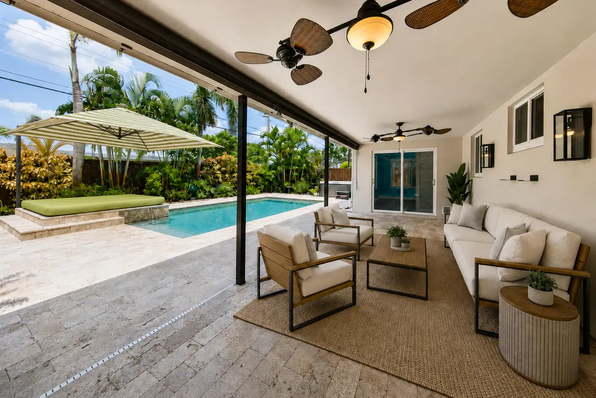 13_patio_staged at 4821 NE 6th Avenue, Oakland Park