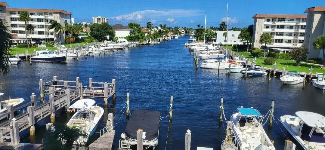 HARBOR T DOCK at 911 Gardenia Drive 249, Delray Beach