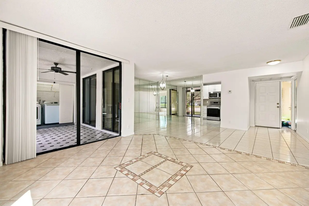 3-web-or-mls-2662-carambola-cir-n at 2662 Carambola Circle, Coconut Creek