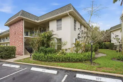 1900 S Kanner Highway 5107, Stuart – Condominium for rent