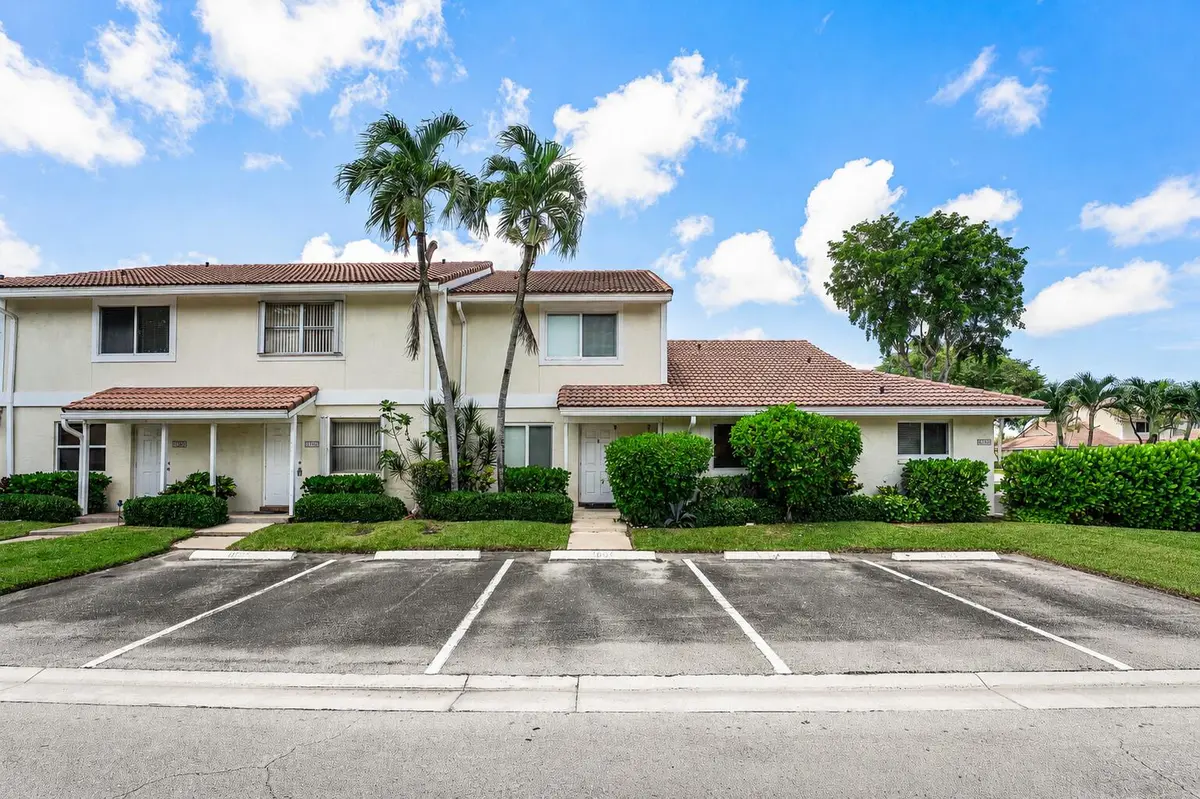 d5d2a986-8710-48a3-b89a-28320b1088fd at 6351 Walk Circle, Boca Raton