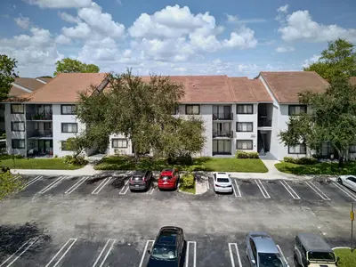 9088 W ATLANTIC Boulevard 525, Coral Springs – Condominium for sale