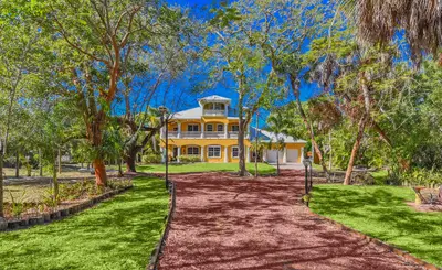 8053 S Indian River Drive, Fort Pierce – Single Family Residence for sale