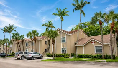 9641 RIVERSIDE F5, Coral Springs – Townhouse for sale