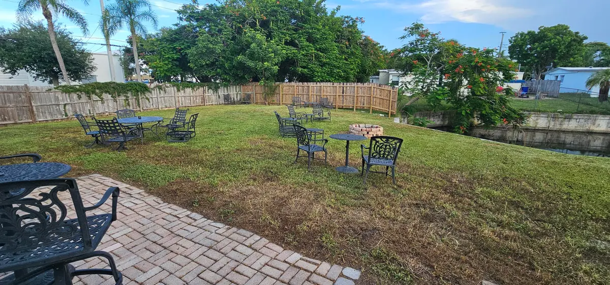 Pic backyard 2 from 5800 at 5800 NW 19TH Court, Margate
