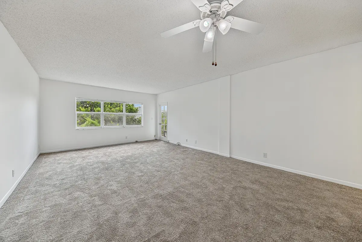 caccioppo-2 at 6731 Cypress Road Unit 402, Plantation