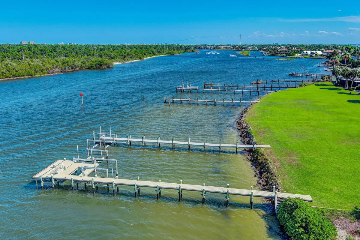 wide open water at 16334 PORT DICKINSON Drive, Jupiter