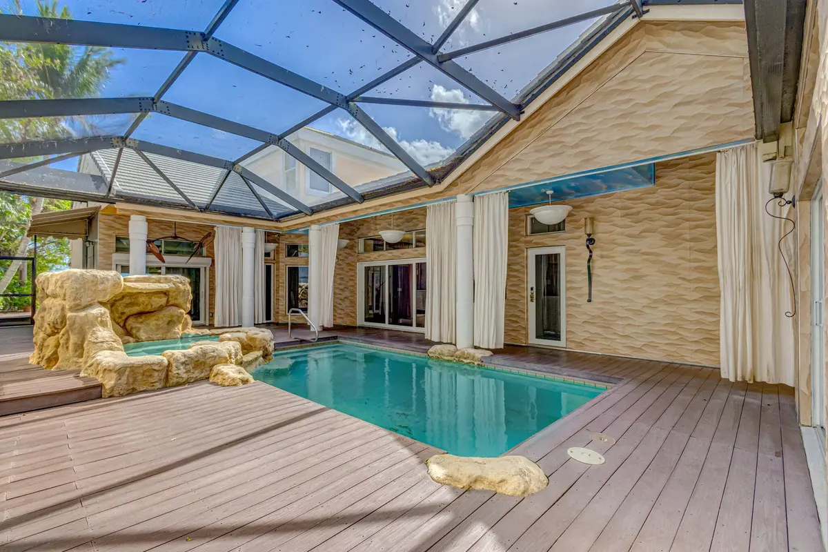 pool and spa at 16334 PORT DICKINSON Drive, Jupiter