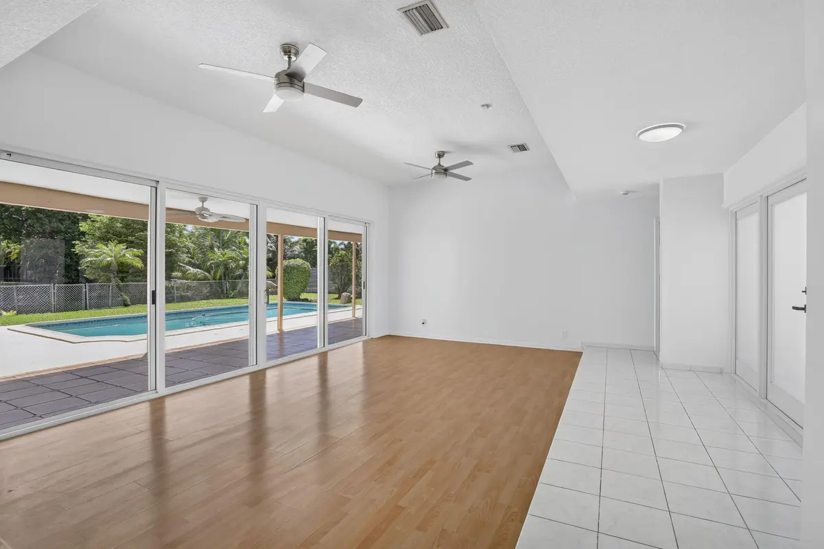 LR at 1820 SW 67th Terrace, Plantation