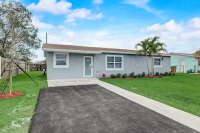 520 SW 13TH Place, Deerfield Beach – sold