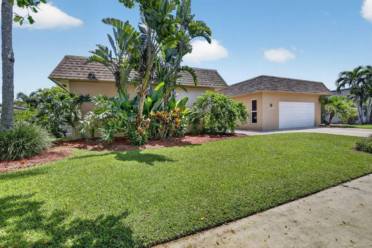 Front 3 at 1820 SW 67th Terrace, Plantation