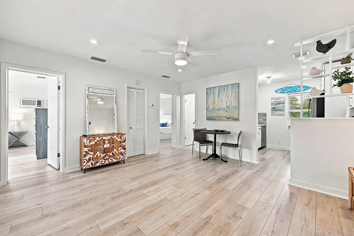 Large Family Rooms at 2060 NE 1st Street 1-8, 10-20, Deerfield Beach