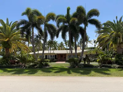 300 NW 12th Street, Delray Beach – sold