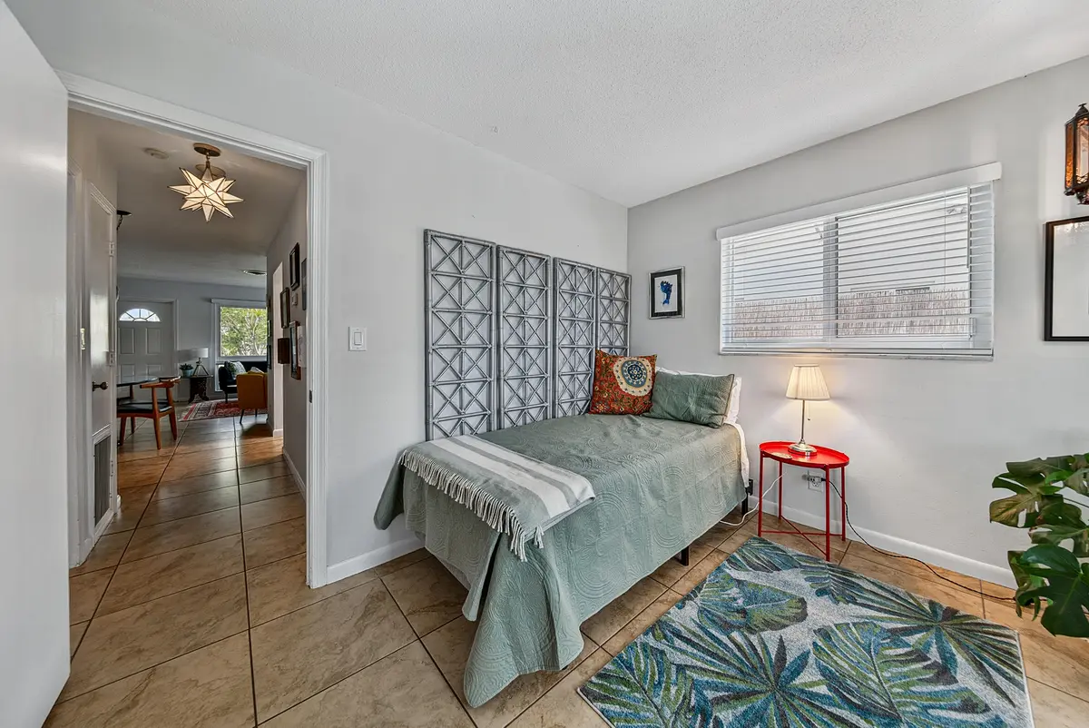 2nd bedroom at 441 SE 1st Avenue 1, Pompano Beach