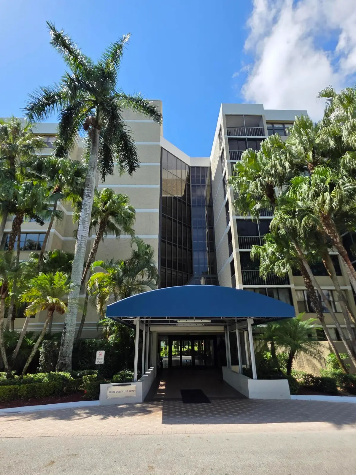 16300 Golf Club Road 314, Weston, FL – photo 1