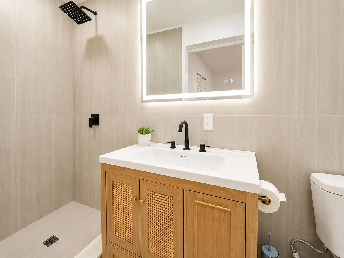 B953828B-EB11-4332-A40A-00CD04AD2C8F at 1673 NE 31st Street, Pompano Beach