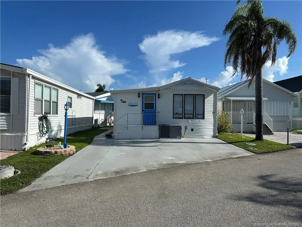 Front 1 at 664 Nettles Boulevard, Jensen Beach