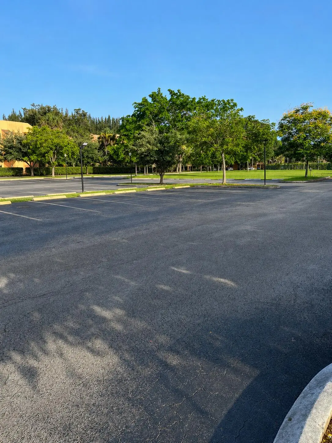 Parking-Visitor at 450 Commodore Drive 106, Plantation
