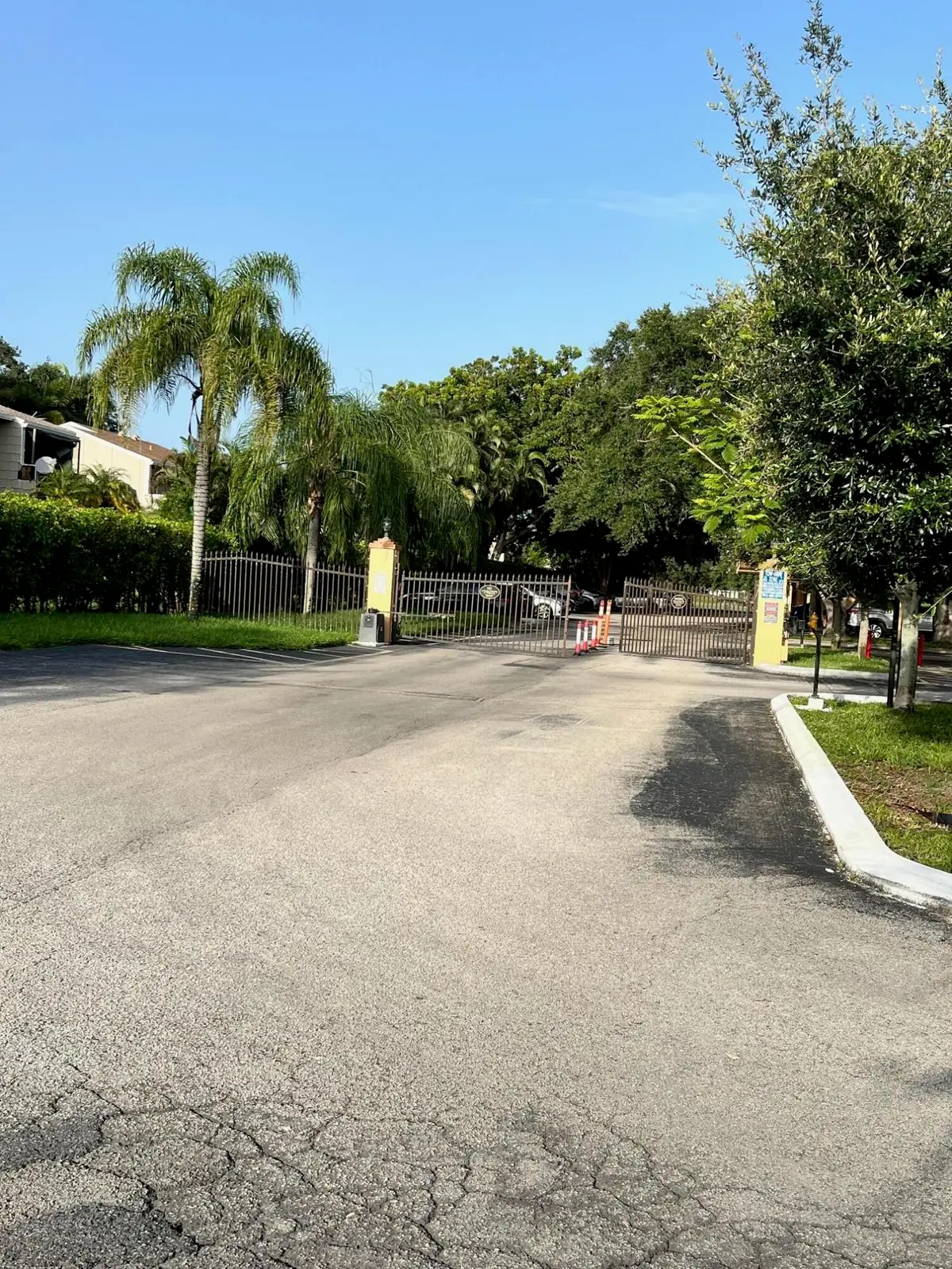 Gate at 450 Commodore Drive 106, Plantation