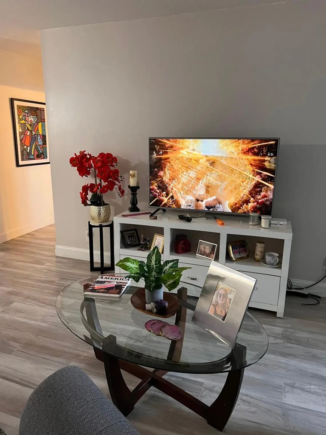 tv livia at 2131 NE 1ST Court 203, Boynton Beach