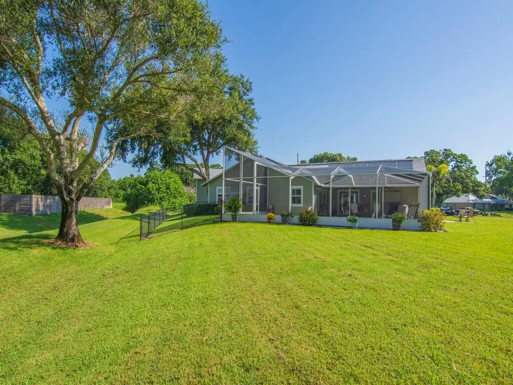 Image00016 at 3555 3RD Place, Vero Beach