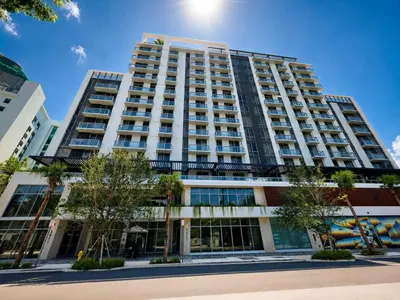 1611 SW 2nd Avenue 808, Miami – Condominium for sale