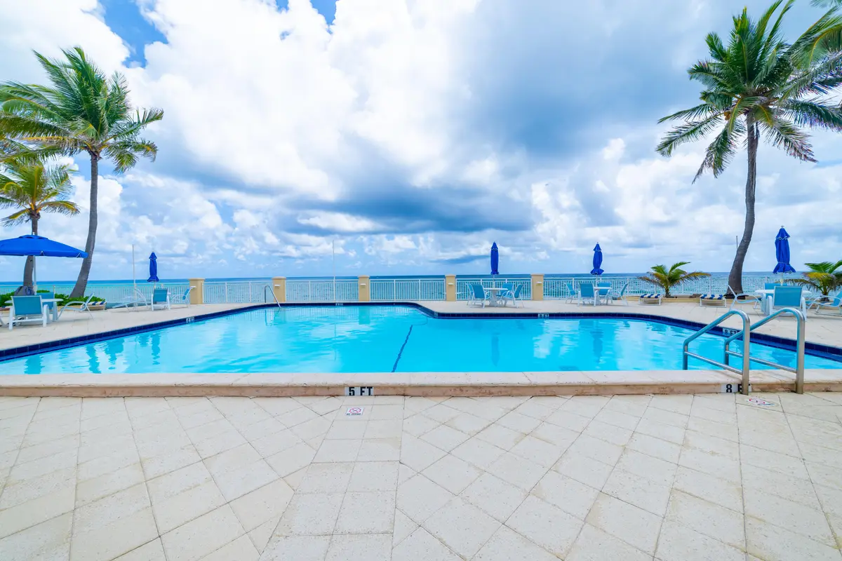 Pool at 3475 S Ocean Boulevard 508, Palm Beach