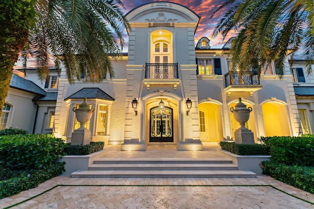 Front Elevation at 146 Bears Club Drive, Jupiter