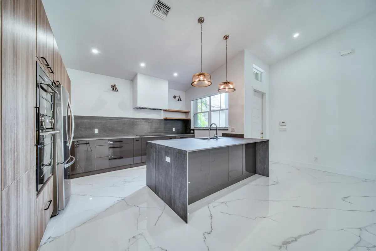Kitchen at 5818 NW 119th Drive, Coral Springs
