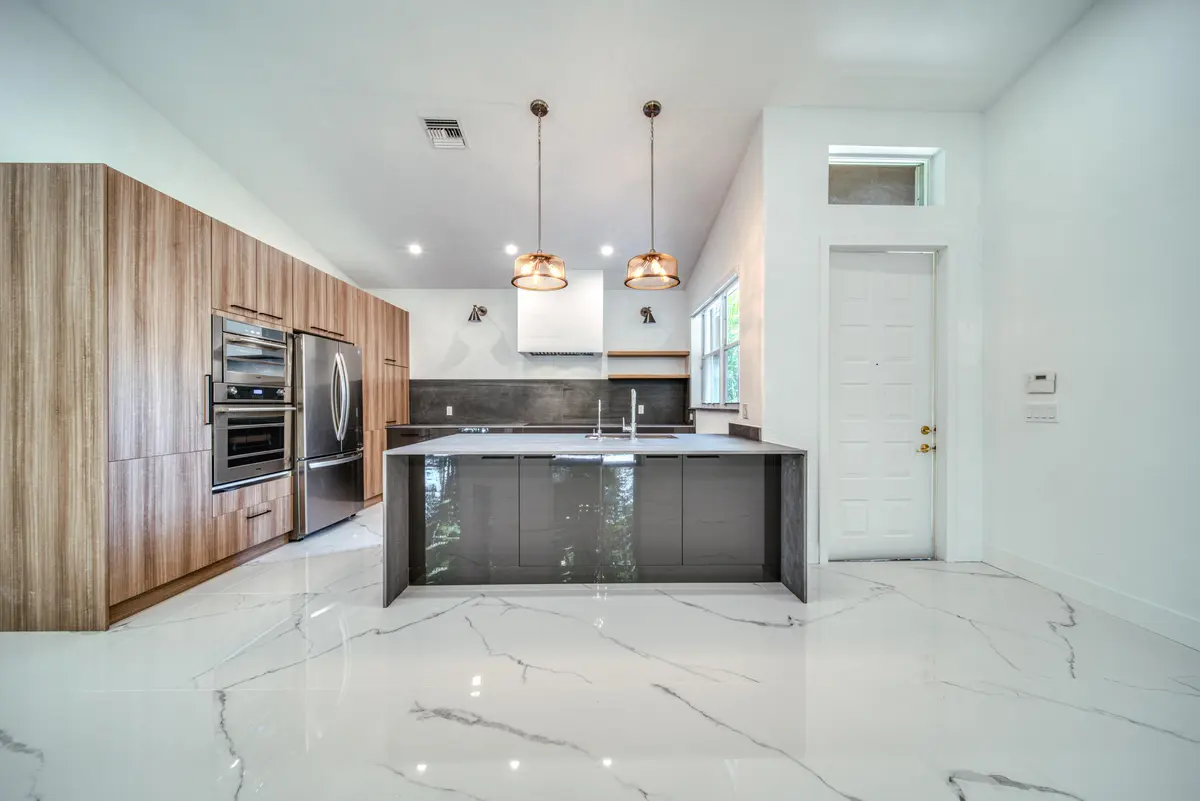 Kitchen at 5818 NW 119th Drive, Coral Springs