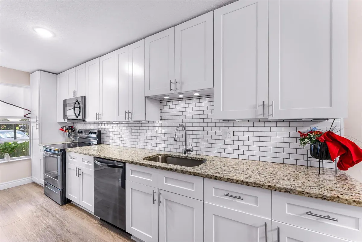 09-13 at 1241 NW 18TH Avenue 102, Delray Beach