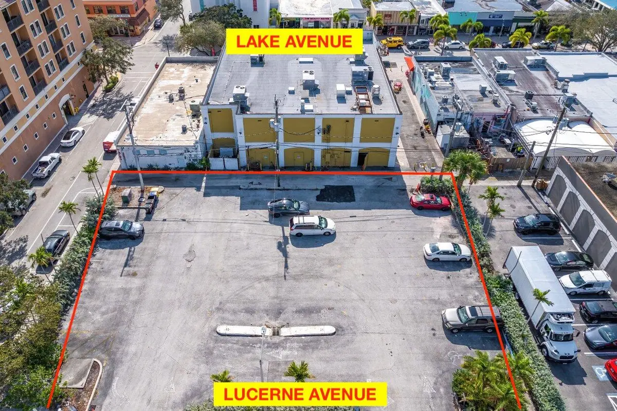 601-607 Lucerne at 601 Lucerne Avenue, Lake Worth Beach