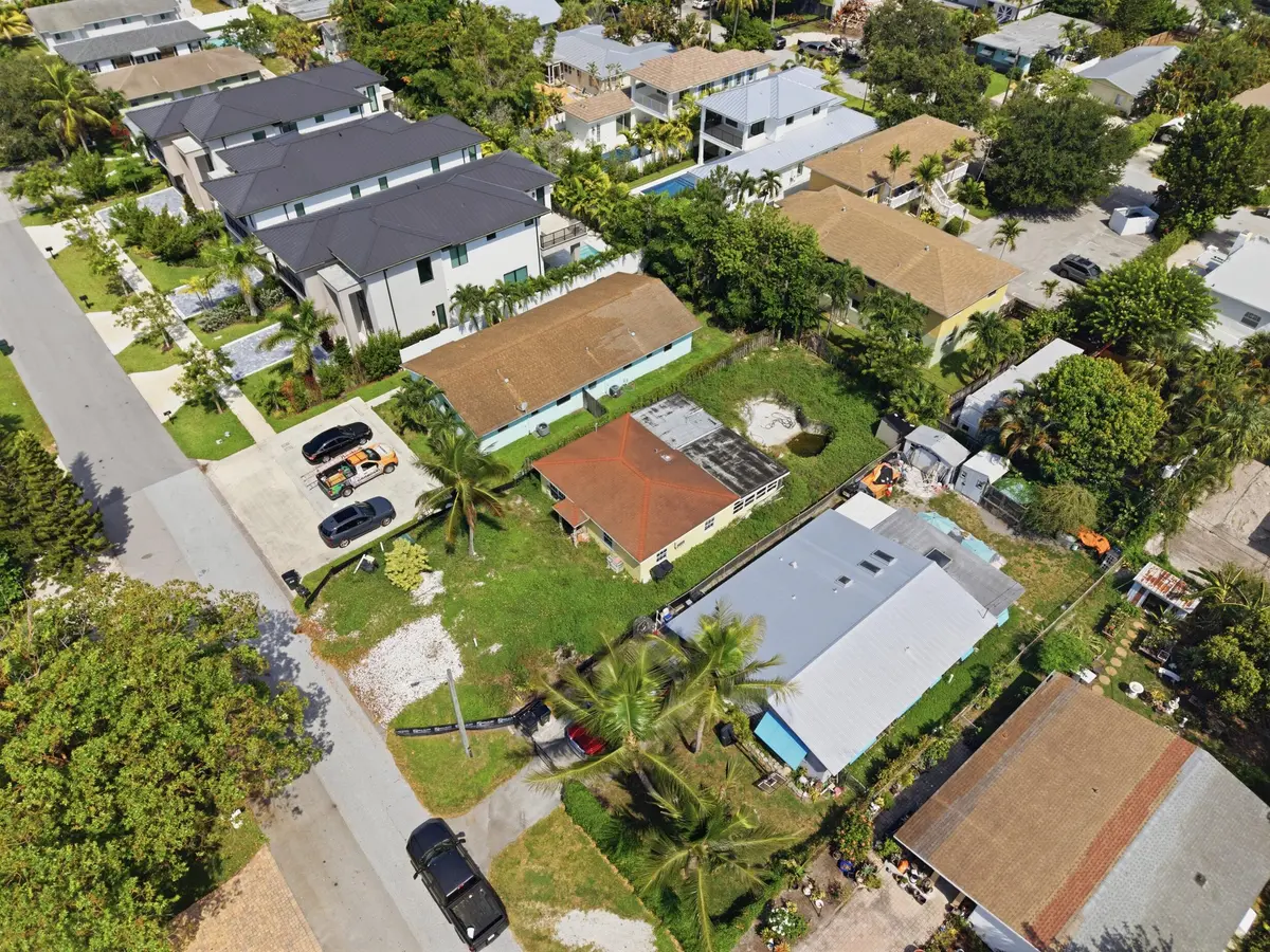 3_002_dji_20260820111435_0006_d at 245 NE 11th Street, Delray Beach