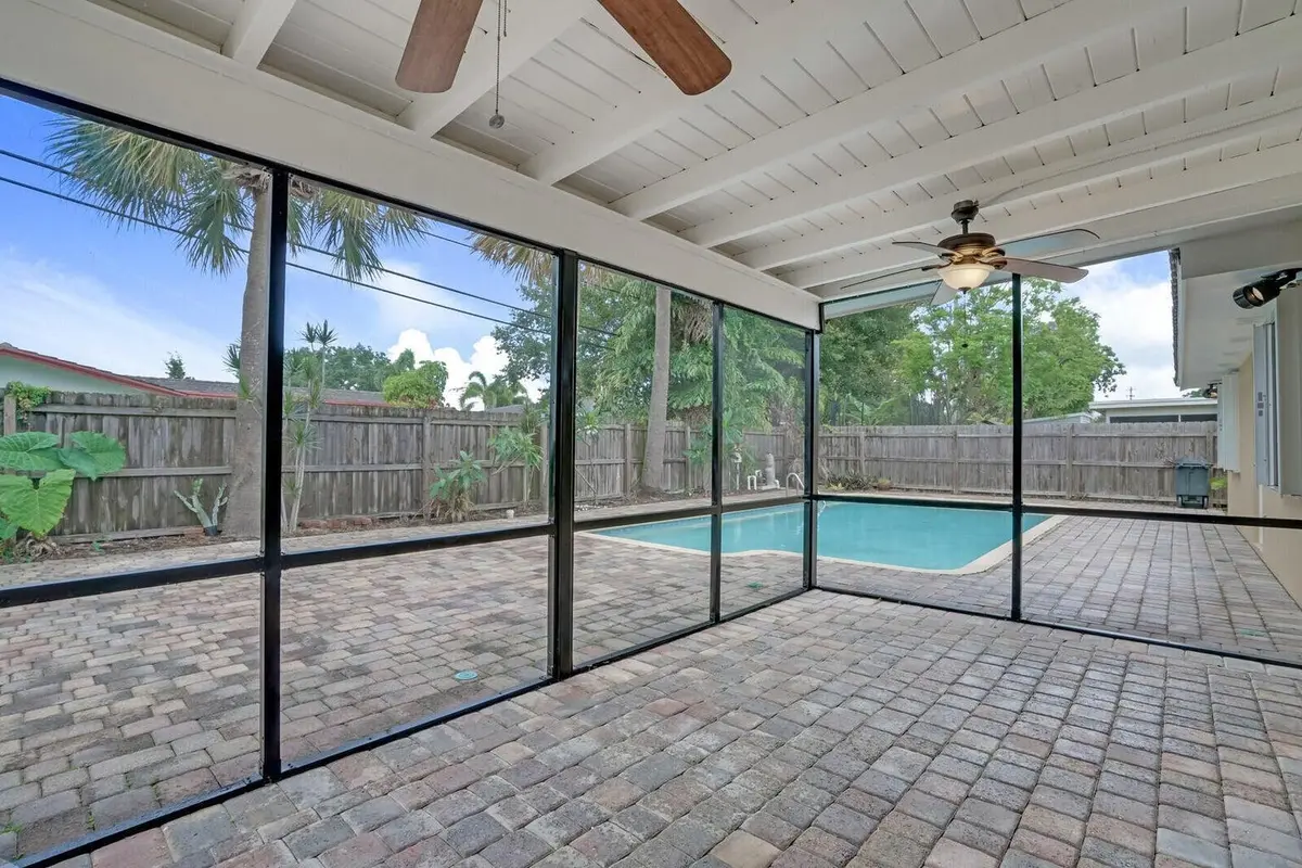 Beautiful exterior pool home at 3697 Holly Drive, Palm Beach Gardens