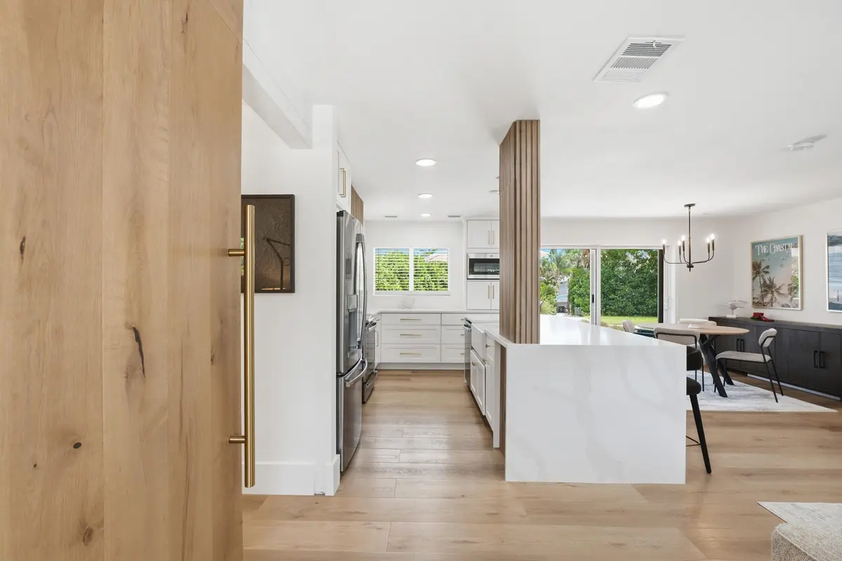 4_smg03457 at 387 SW RIVERWAY Boulevard, Palm City