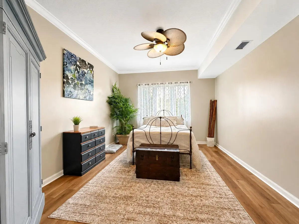 Master Bedroom 1 at 37 HARBOUR ISLE Drive 101, Fort Pierce