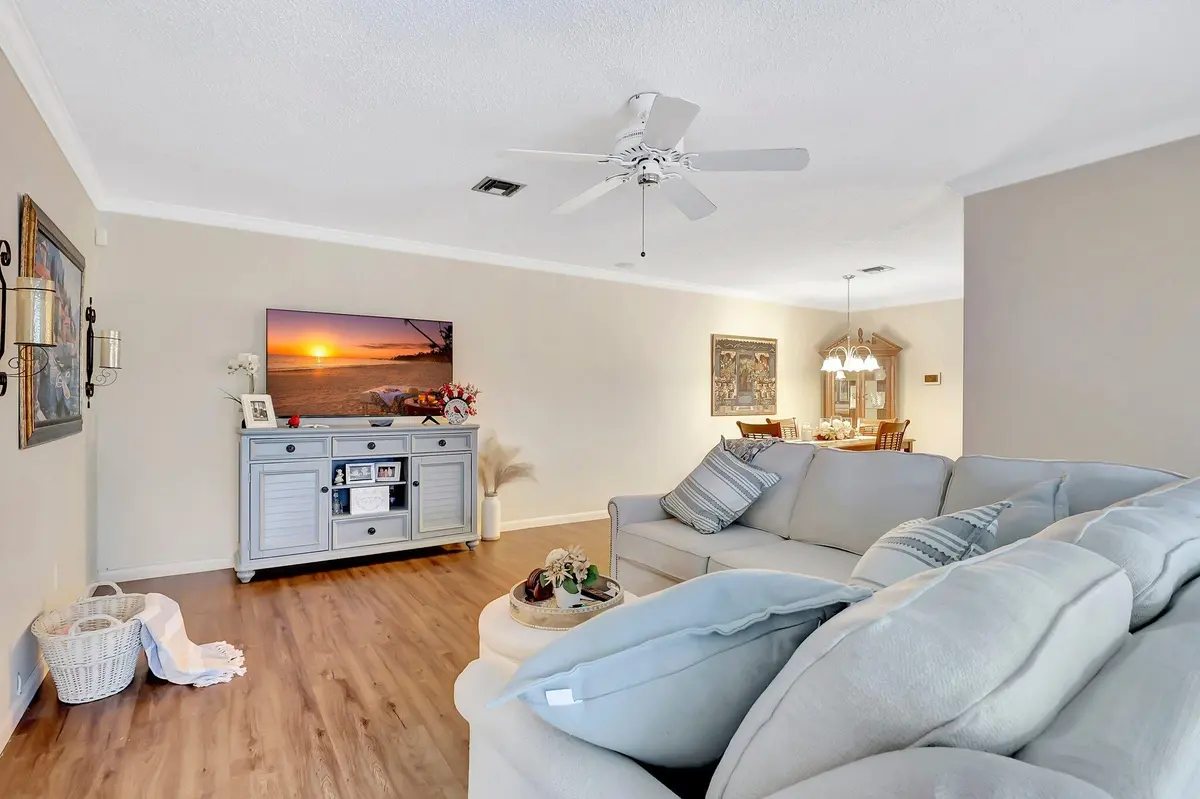 14-web-or-mls-5P1A6709 at 5840 SUMMERFIELD Court, Fort Pierce