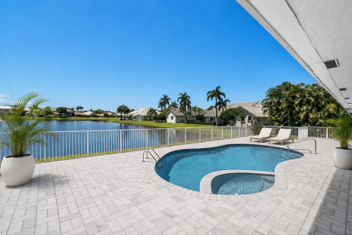 Photo 04 at 4440 WOODFIELD Boulevard, Boca Raton