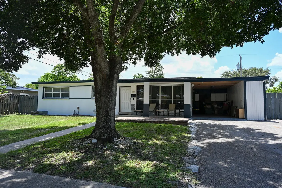 FRONT VIEW at 6814 NW 14TH Street, Plantation