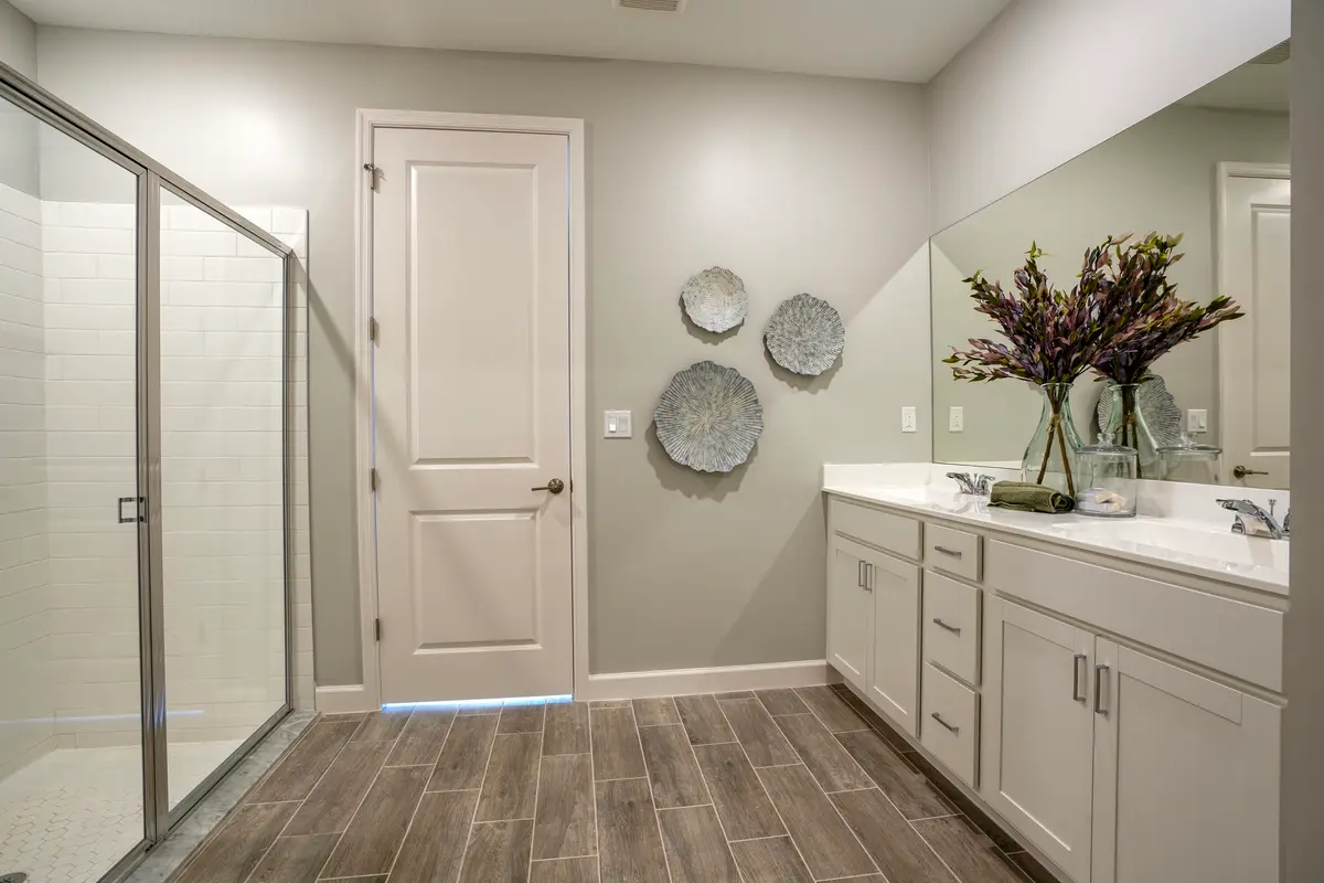 PBH_Seagrove_Pic_Hartford_Owners_Bath_2o at 3557 ANGLER Drive, Fort Pierce