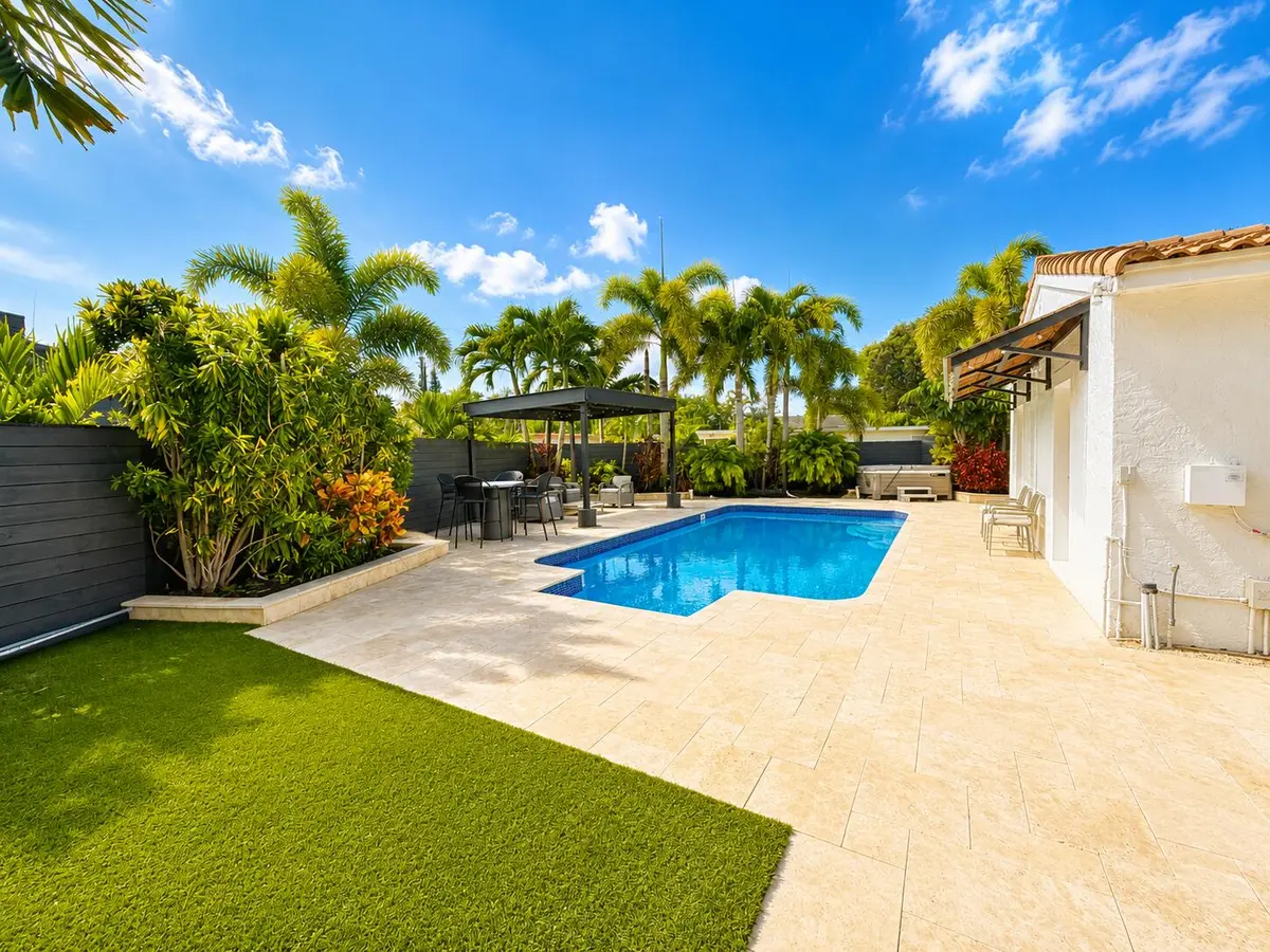 1600 NW 4TH Avenue, Fort Lauderdale, FL – photo 1