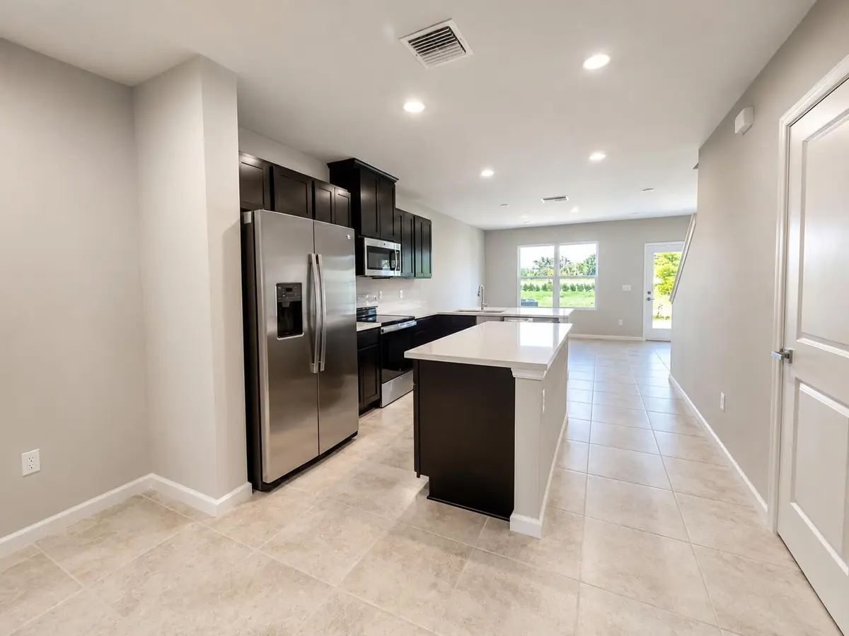 100 Savannah Lakes Boulevard, Fort Pierce, FL – photo 3