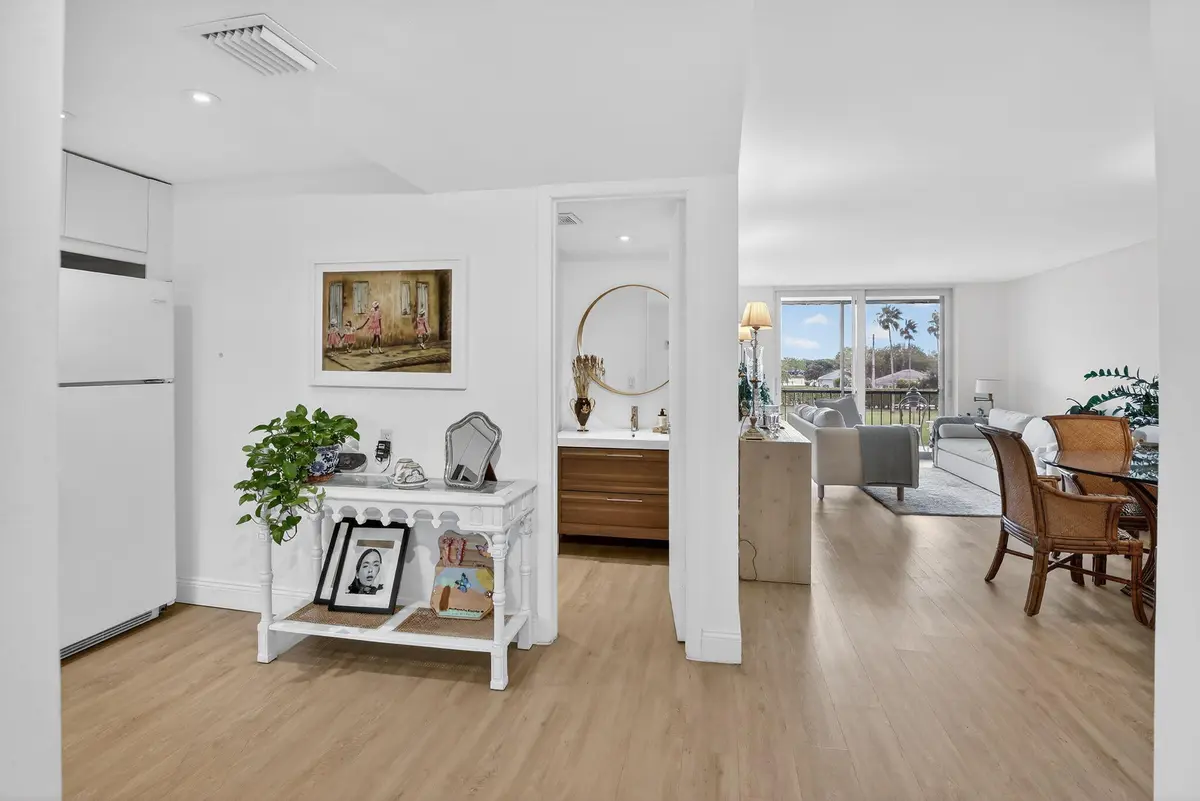 1-web-or-mls-_A7A2148 at 9820 S HOLLYBROOK LAKE Drive 306, Pembroke Pines