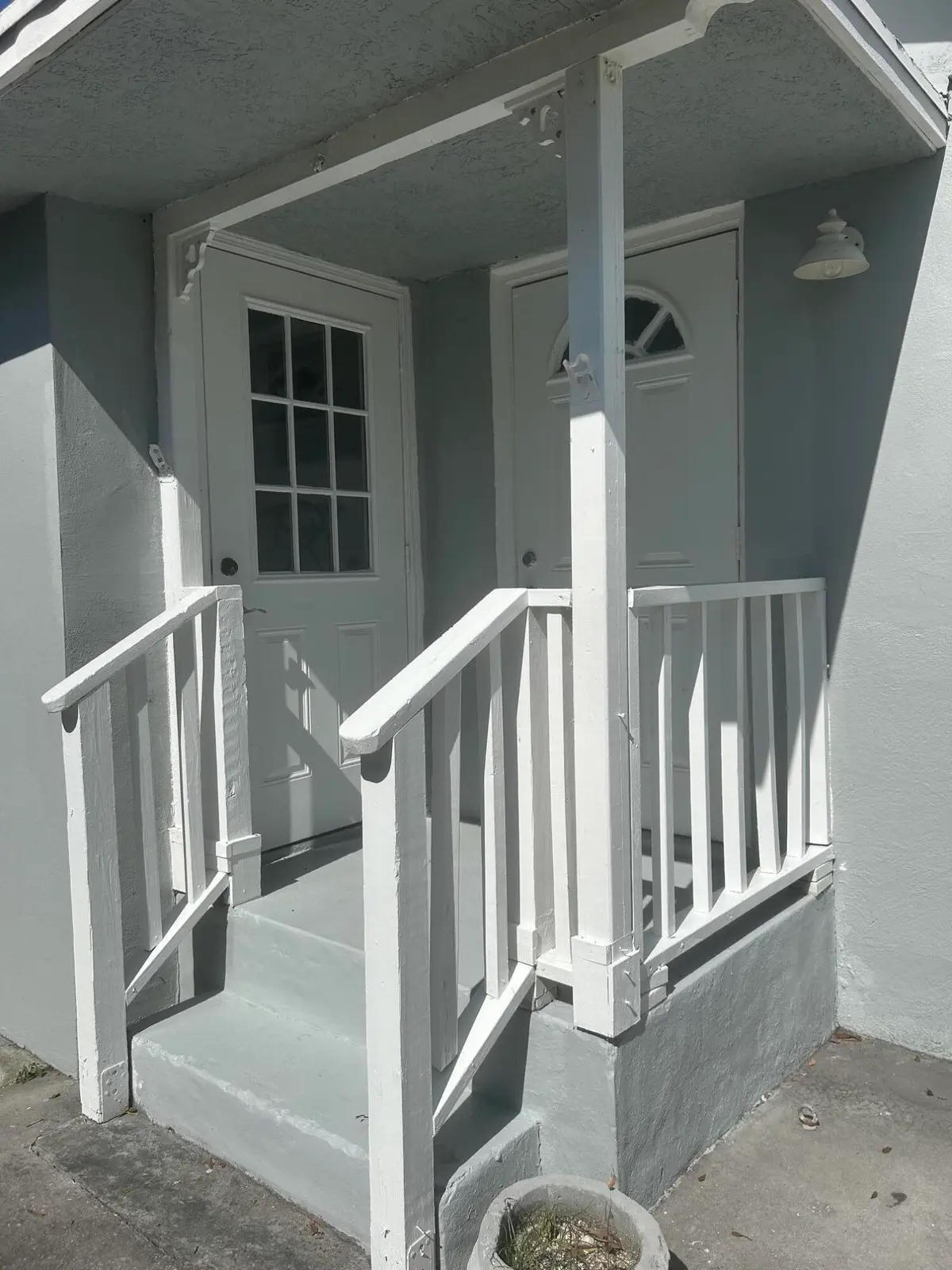 Front Porch (2) at 940 19TH Street, Vero Beach