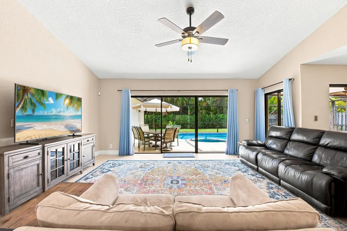 8__jjl8064 at 10666 NW 2ND Place, Coral Springs