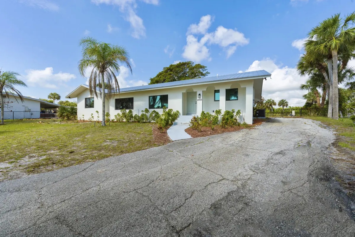 1_05 at 4003 S Indian River Drive, Fort Pierce