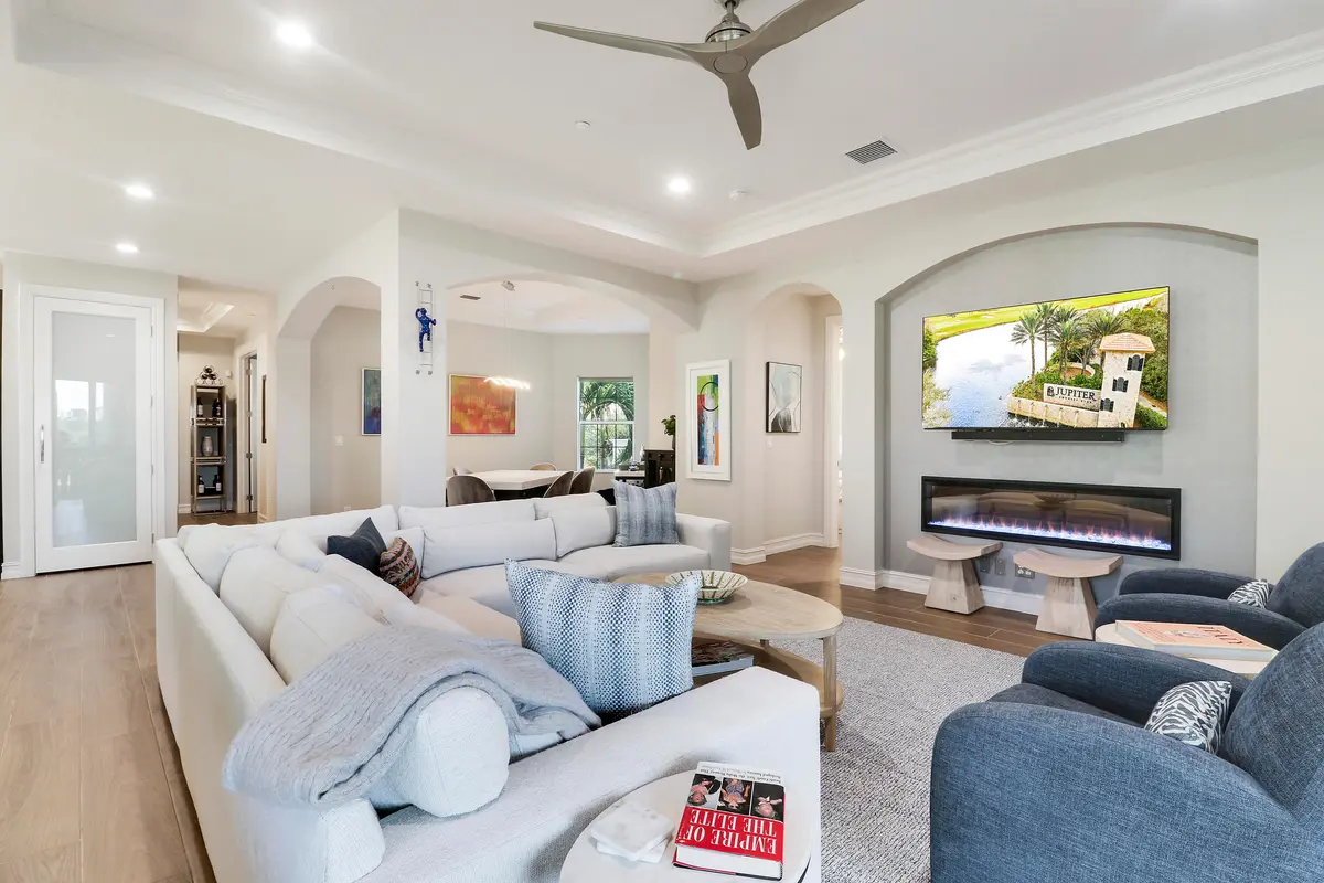 House-34 at 230 Tresana Boulevard 62, Jupiter
