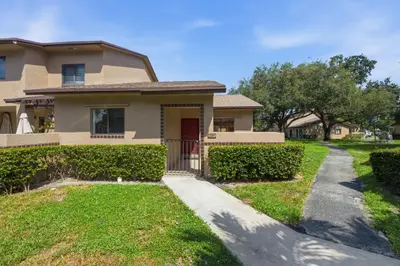 2267 NW 37th Avenue, Coconut Creek – sold