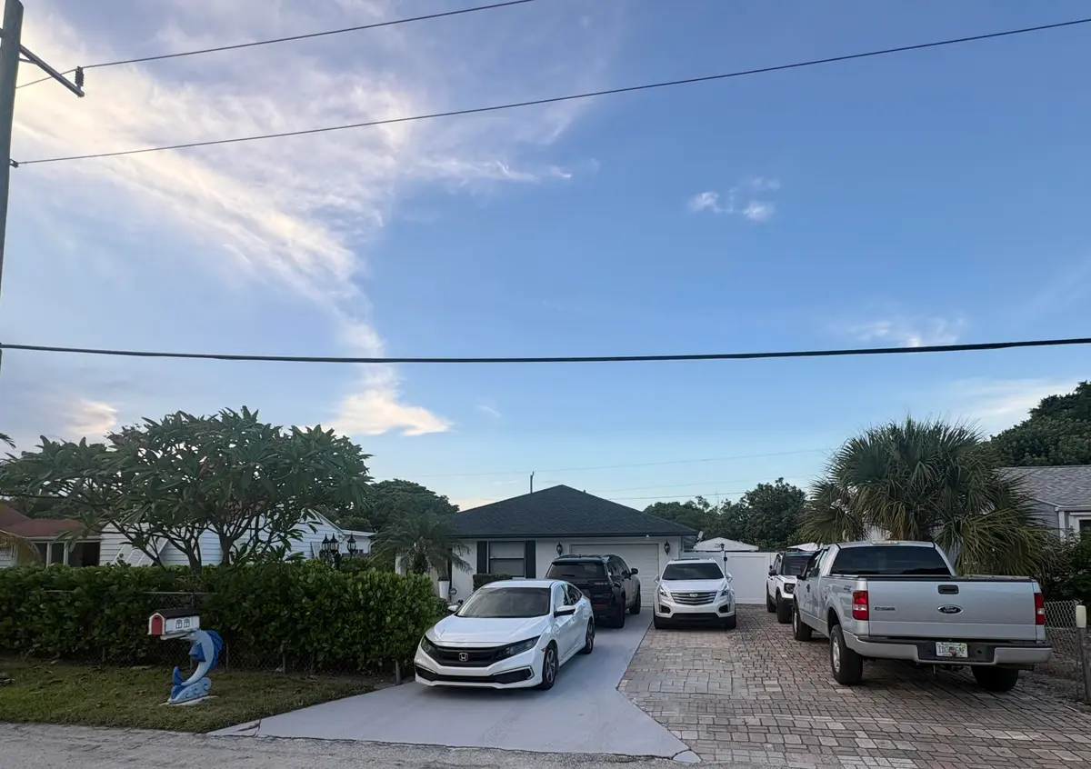 IMG_2086 at 821 Hampton Road, West Palm Beach
