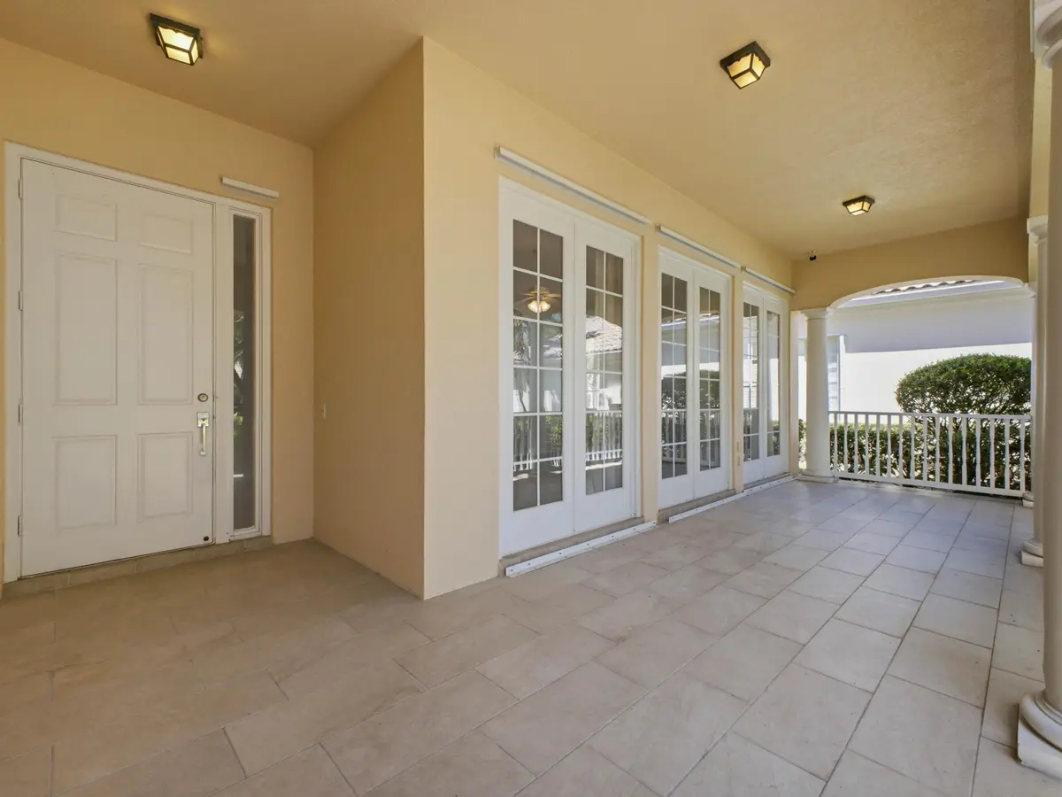 Entry Porch at 8033 KALIKO Lane, Wellington